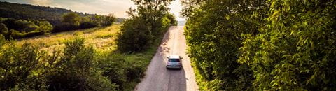 Ayvens-uk-ev-driving